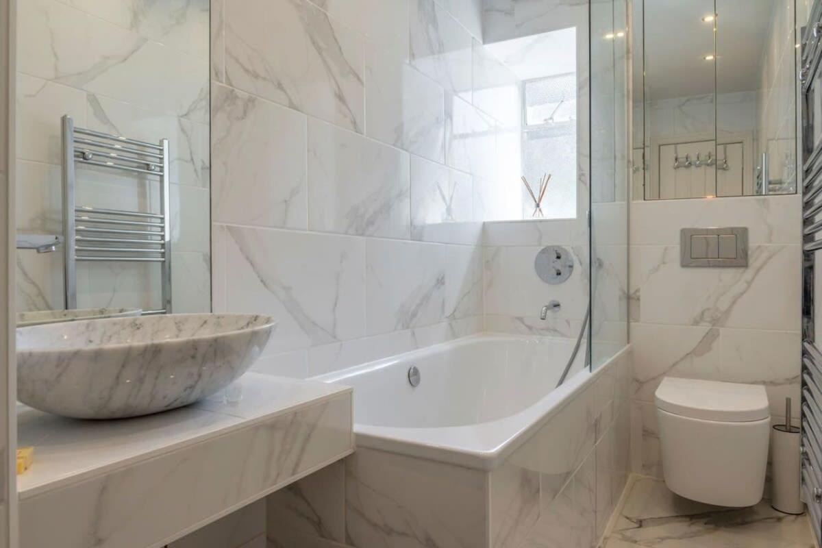 A Regal Abode - Marylebone - By Frankie Says Apartment London Luaran gambar
